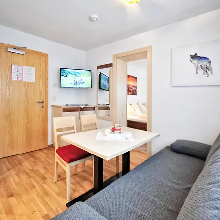 Plattlerhof Apartment *