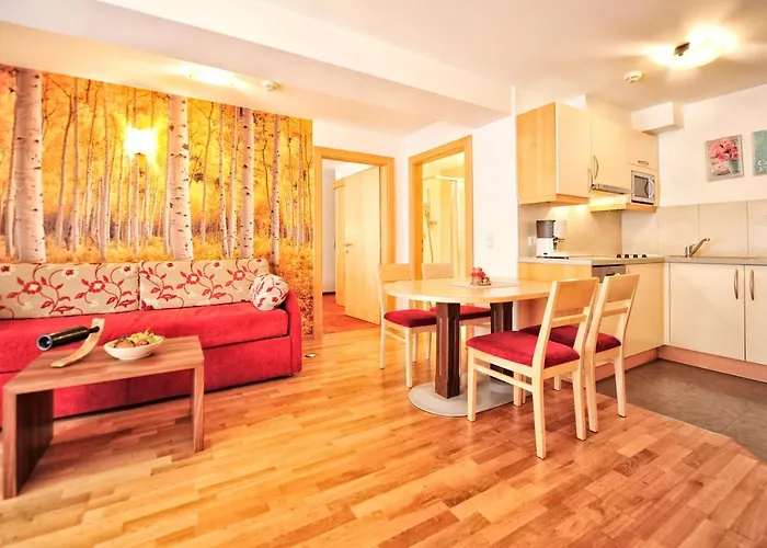 Plattlerhof شقة سيرفاوس